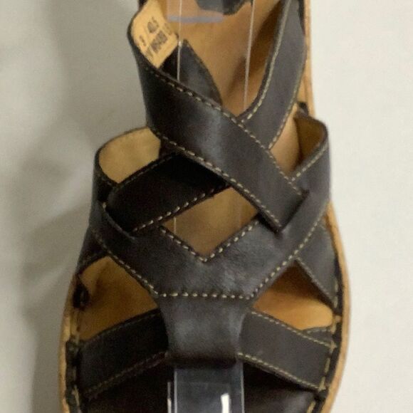 Born Brown Wedge Heel Sandals Size 9 - Picture 10 of 16